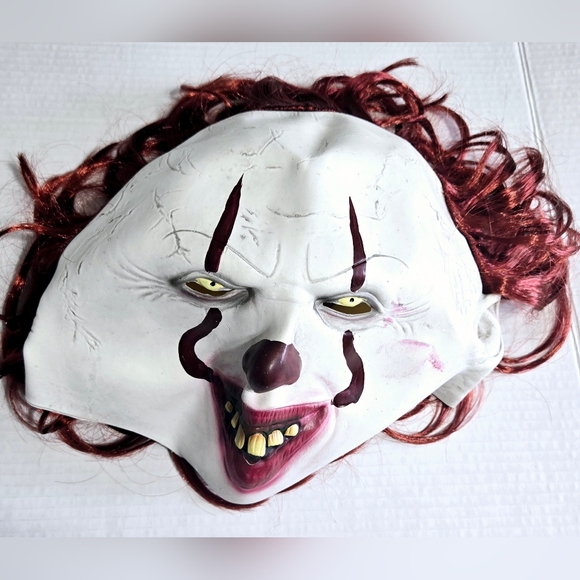 Adult Scary Clown Penny Wise Rubber Clow Mask Attached Wig - Picture 1 of 5